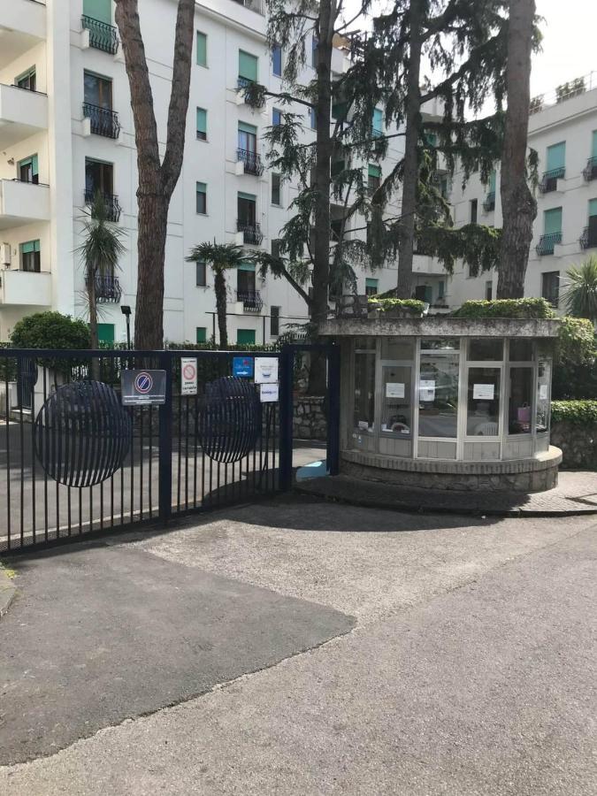 Ciaosud Apartments Sorrento Bagian luar foto