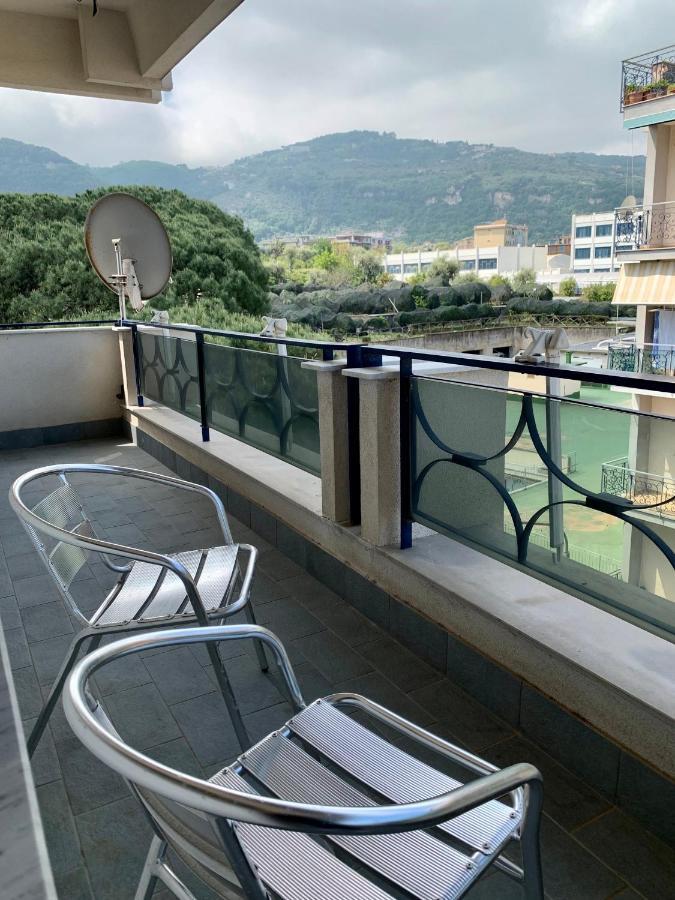 Ciaosud Apartments Sorrento Bagian luar foto